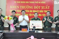 Khen thưởng thành tích chuyên án ĐN422 đấu tranh phòng, chống tội phạm ma túy