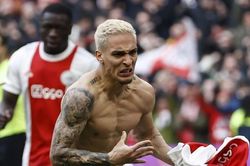 Mục tiêu chuyển nhượng trị giá 55 triệu euro của Man Utd