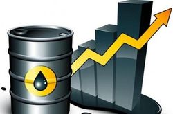 Giá xăng dầu hôm nay 27/4 tăng mạnh, dầu Brent lên mức 105,37 USD/thùng