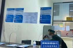 Tạm dừng khai báo y tế với người nhập cảnh tại tất cả các cửa khẩu