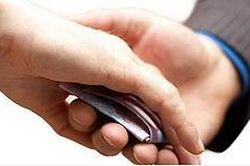 Chi phí 'không chính thức' của doanh nghiệp giảm xuống còn 41%