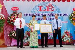 Trường THPT Ba Chúc đạt chuẩn quốc gia