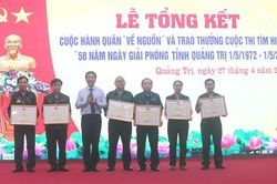 Trao giải thưởng cuộc thi tìm hiểu 50 năm Ngày giải phóng tỉnh Quảng Trị