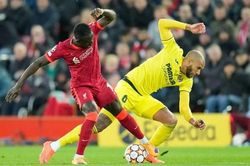 Liverpool rộng cửa vào chung kết Champions League sau trận thắng ở bán kết lượt đi