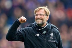 HLV Klopp gắn bó với Liverpool thêm 4 năm