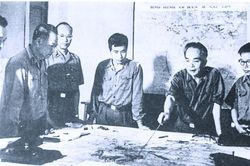 Tiến về Sài Gòn