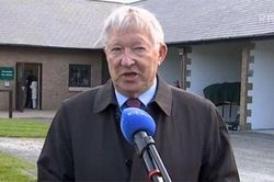 Sir Alex lần đầu lên tiếng về việc MU bổ nhiệm Ten Hag