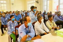 Chính trị - Xã hội Theo dòng thời sự Tuyên truyền, phổ biến pháp luật cho tổ tự quản xích lô, xe thồ, thợ nhiếp ảnh