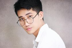 Nhiếp ảnh gia 9X đắt khách nhất Hà thành