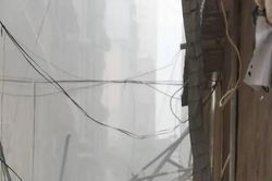 Tòa nhà 6 tầng ở Trung Quốc vỡ vụn