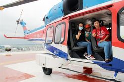 Khởi động tour đầu tiên 'Ngắm TP.HCM từ trên cao' bằng trực thăng