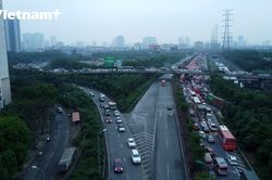 Cửa ngõ Thủ đô kẹt cứng khi người dân đổ về quê nghỉ lễ