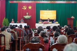 Đồng chí Phan Đình Trạc tiếp xúc cử tri tại tỉnh Lâm Đồng