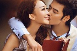 Cuộc gọi đến từ số máy lạ lúc nửa đêm với thái độ ấp úng hé lộ bí mật động trời của chồng