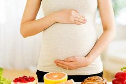 Lưu ý khi bổ sung sắt trong quá trình mang thai để không gây hại cho sức khỏe cả mẹ và thai nhi