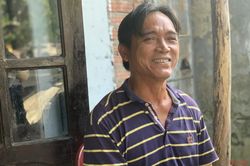 Tủ sách, tủ quần áo của chú Thu