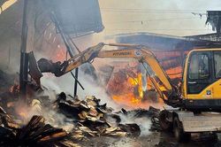 Xưởng gỗ bị cháy sáng nay từng 2 lần bị đình chỉ hoạt động