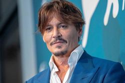 Lý do Johnny Depp đồng ý livestream phiên tòa kiện vợ