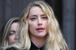 Amber Heard có nước cờ mới