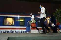 Giờ và các tuyến đường sắt chạy phục vụ hè năm 2022