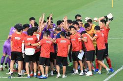Bóng đá Việt Nam hôm nay: U23 Việt Nam tạo sức hút lớn. AFC vinh danh trung vệ HAGL