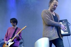 Ca khúc 'Idioteque' của Radiohead: Khúc vui lạ kỳ