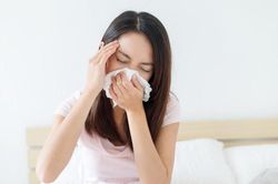 Thấy bạn trai làm điều này khi đi vệ sinh, cô gái hủy cưới