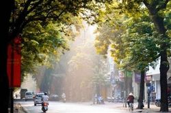 Bắc Bộ ngày nắng, Tây Nguyên và Nam Bộ mưa lớn cục bộ