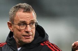 Rangnick tuyên bố MU cần mua 3 tiền đạo mới