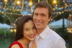 Hậu ly hôn, Hoàng Oanh và chồng cũ cùng đồng loạt làm điều đặc biệt trong ngày lễ khiến fan ngưỡng mộ