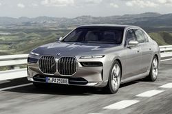 Chi tiết BMW 7-Series và BMW i7 thế hệ mới vừa ra mắt