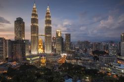 Du khách đến Malaysia không cần làm xét nghiệm Covid-19
