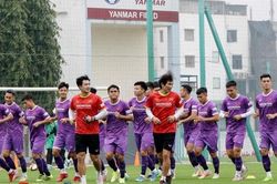 Vé xem U23 Việt Nam - U23 Indonesia: Chỉ còn vé chợ đen, 'hét' giá đắt gấp 8 lần