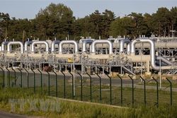 Hungary phản đối lệnh cấm nhập dầu từ Nga của Liên minh châu Âu
