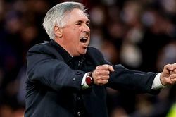 Bóng đá hôm nay 5/5: MU trả giá 100 triệu cho sao Napoli. Ancelotti, Benzema chạm mốc lịch sử