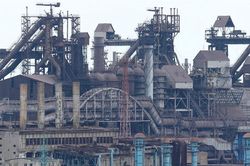 Quân Nga tiến vào nhà máy Azovstal, dừng tấn công trong 3 ngày