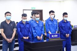 Ẩu đả, nổ súng trong đêm ở Hà Nội, 1 người bị bắn gục