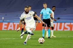 Bản lĩnh phi thường giúp Real Madrid vào chung kết Champions League