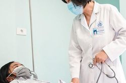 Bé gái 4 tuổi ở Hà Nội cứu sống chị gái ruột