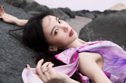 Kim Thần ngâm mình 40 tiếng dưới nước để quay tiết mục múa