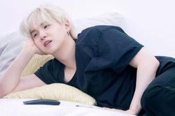 Cuối tuần, ai mới có thể lôi được Suga BTS ra khỏi những việc này?