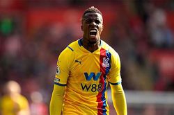 Soi kèo nhà cái Crystal Palace vs Watford. Nhận định, dự đoán bóng đá Ngoại hạng Anh (21h00, 07/05)