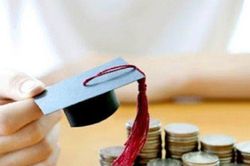 Vì sao học phí đại học tăng dần đều?
