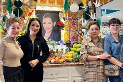 Đến thăm cố nghệ sĩ Phi Nhung, Lê Giang 'rùng mình' vì một chi tiết tâm linh