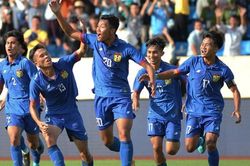 U23 Lào bùng nổ, U23 Singapore thoát hiểm ngoạn mục