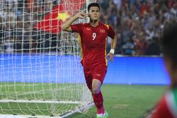 U23 Việt Nam hạ U23 Indonesia bằng 'lòng tự ái'