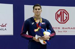 'Hot- boy' bơi lội Philippines lỡ SEA Games vì Covid-19