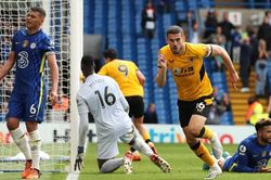 Chelsea 2-2 Wolves: Lukaku rực sáng. Chelsea vẫn lo lắng cho cuộc đua Top 4