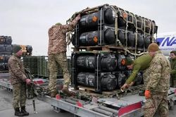 Có gì trong gói vũ khí mới nhất Mỹ hứa gửi cho Ukraine?