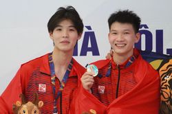 SEA Games 31 ngày 8-5: Đoàn Việt Nam có 2 huy chương đầu tiên